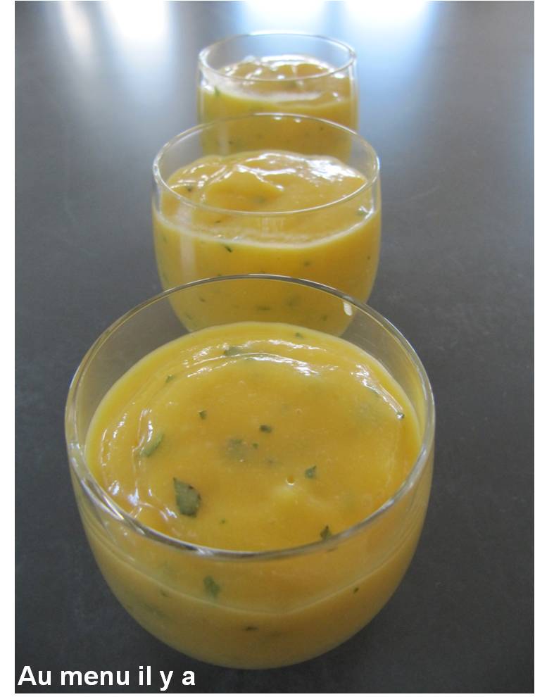 [Recette] Smoothie mangue, coco, menthe